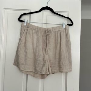 Aritzia Wilfred Free Sail Shorts